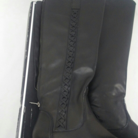 MIA CROSSINGS WOMENS NEW IN BOX TALL BOOTS - 6.5 - Picture 3 of 7